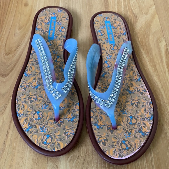 Flip Flops with Rhinestones - Picture 8 of 12